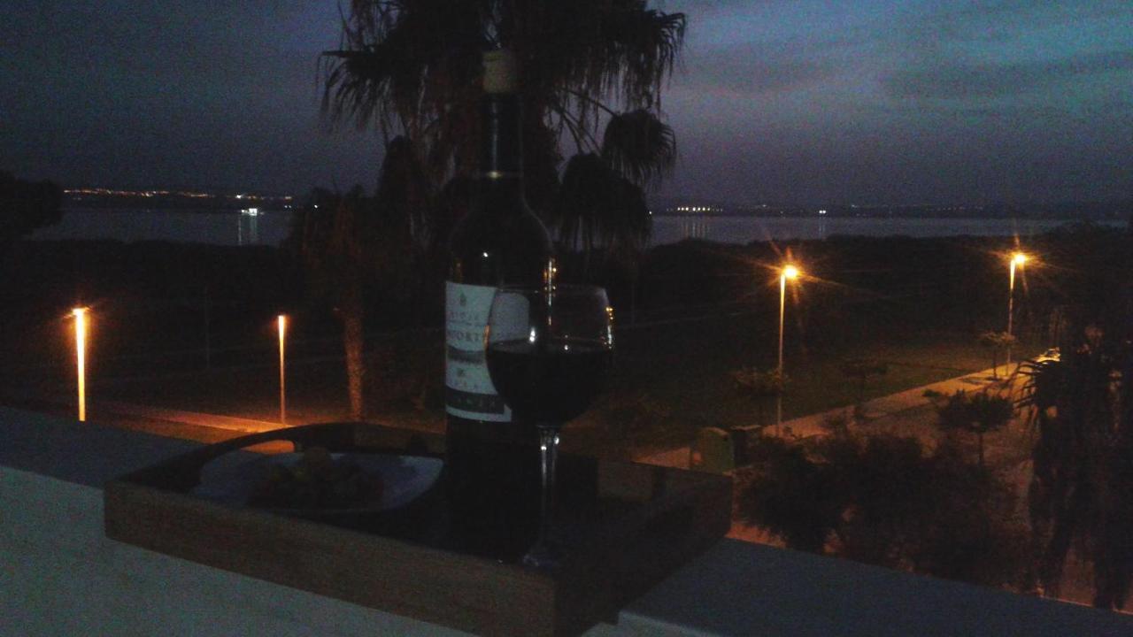 Bnb Casa Frente Al Lago Rosa Torrevieja Esterno foto